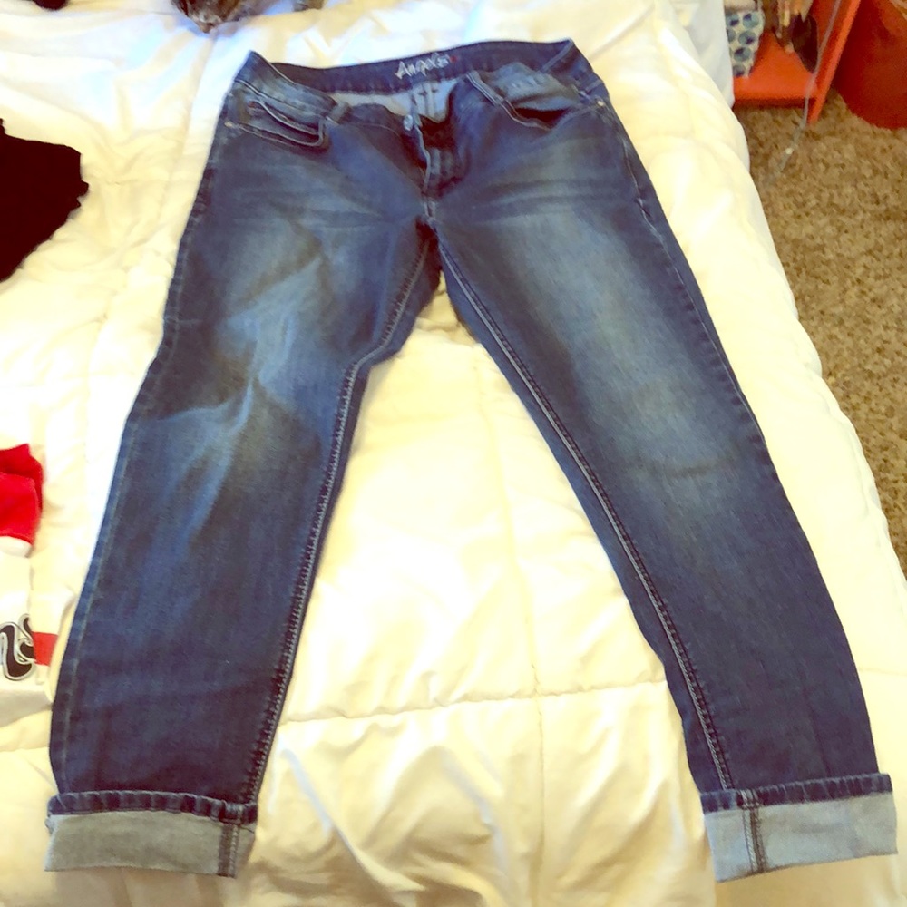 Capri Jeans